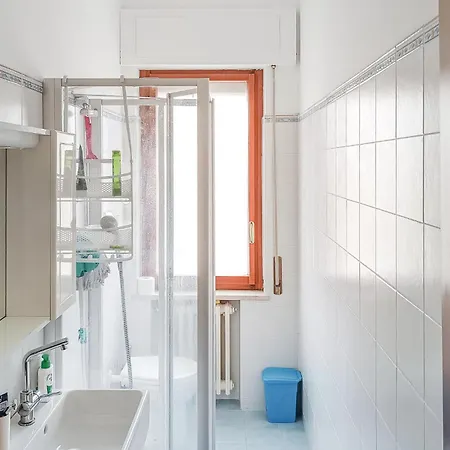 Stunning In With Kitchen Montesilvano Marina